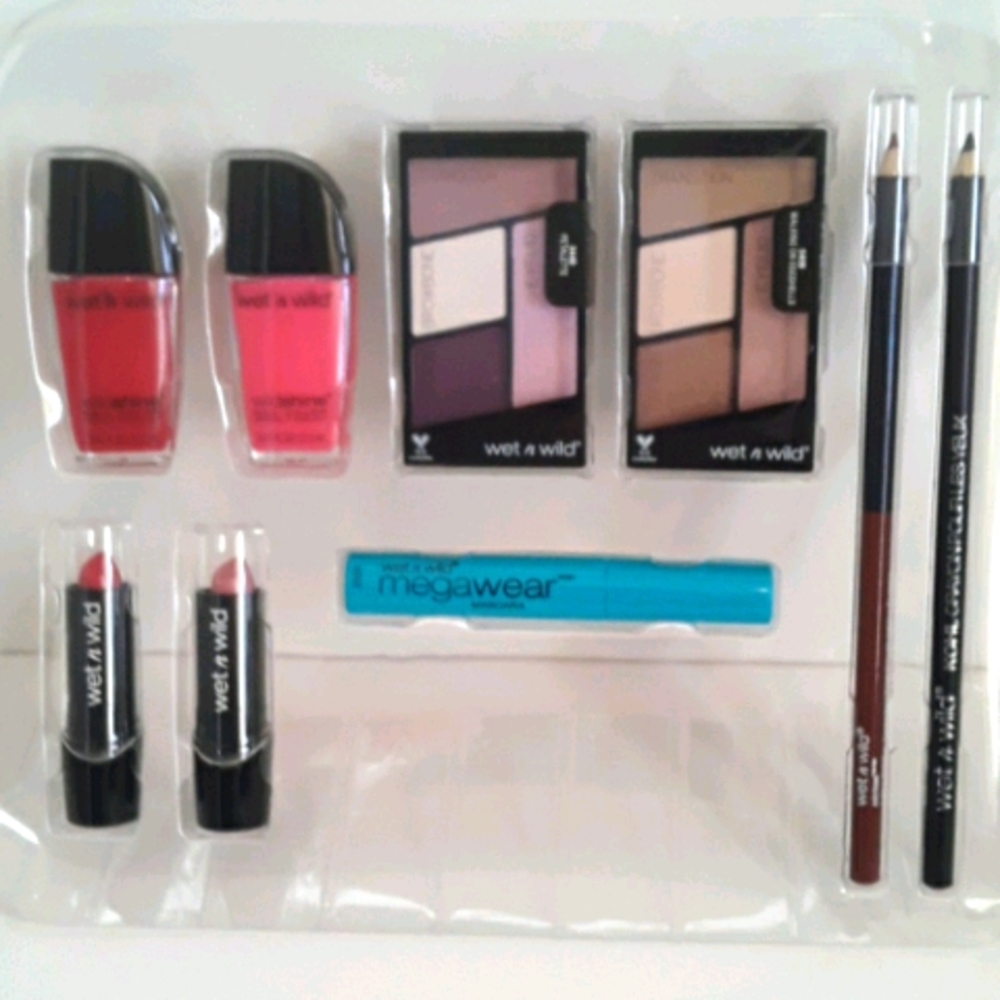 Wet n Wild Make Up Set 9 pc